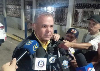 Bomberos de Maracaibo controlaron en cinco minutos incendio y evacuación de 500 personas tras explosión en Ciudad Chinita