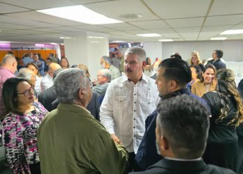 Gobernador Luis Caldera promueve alianzas con  el sector industrial para el desarrollo del Zulia