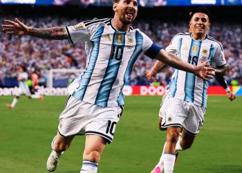 Argentina se mete en los 16avos de final con un Lionel Messi de récord