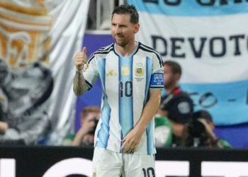 Argentina se mete en los 16avos de final con un Lionel Messi de récord