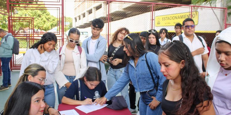 Expo Orientación Vocacional ayudará a jóvenes marabinos a elegir su profesión 1 Expo Orientación Vocacional ayudará a jóvenes marabinos a elegir su profesión