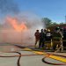 Bomberos de San Francisco se capacitan en combate de incendios en estructuras petroleras