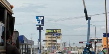 Sustituyen luminarias en las parroquias San Benito y La Rosa de Cabimas