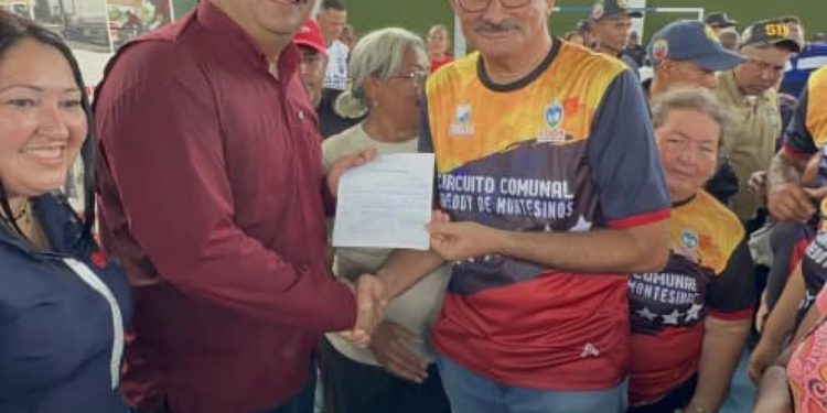 Con inversión de 67 millones de bolívares Gobernación del Zulia fortalece el Poder Popular en Colón