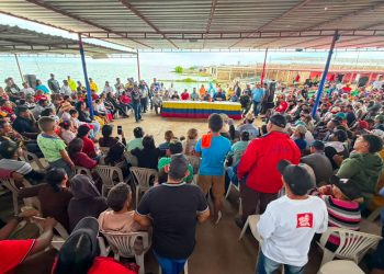 Gobernador Caldera y ministro Loyo activan agenda  de 12 acciones en asamblea de pescadores en Barranquitas