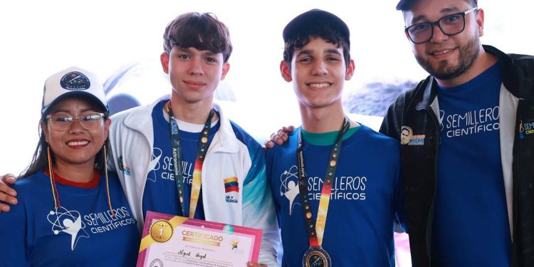 Zulia se alza con dos medallas de oro en la II edición de las Olimpiadas Venezolanas de Astronomía