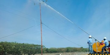 Plan de Lavado fortalece operatividad de la red eléctrica en Zulia