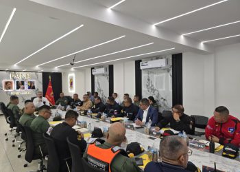 Evaluan plan de respuesta ante contingencias en infraestructura hídrica y vial en el Sur del Lago 3 Evaluan plan de respuesta ante contingencias en infraestructura hídrica y vial en el Sur del Lago