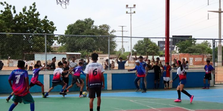 Alcalde Di Martino: «van más de 60 canchas recuperadas por la Alcaldía