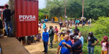 Más de mil familias beneficiadas con jornada de recarga de cilindros en la parroquia mirandina San Antonio 14 Más de mil familias beneficiadas con jornada de recarga de cilindros en la parroquia mirandina San Antonio