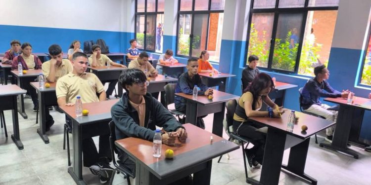 Monagas cosecha una nueva siembra científica en segunda fase de las Olimpiadas Venezolanas de Nanotecnología