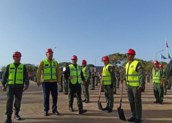 Gobernador del Zulia envía segundo contingente de rescatistas civiles y militares que apoyarán a las zonas afectadas por los sismos