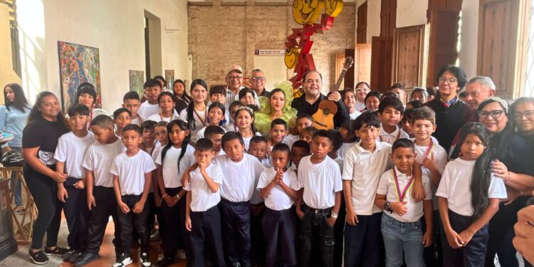 Centro Rafael Urdaneta y FUNDANIS conmemoran el centenario de la siembra de Udón Pérez
