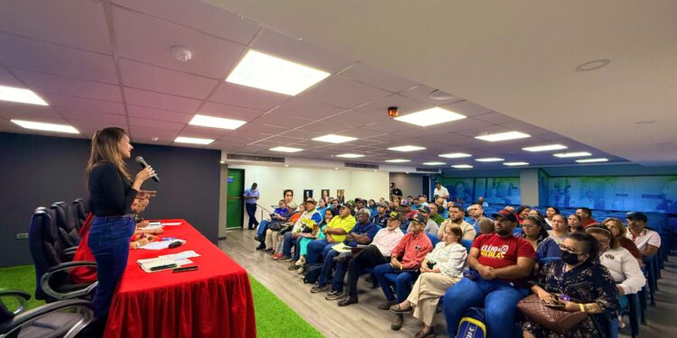 Movimientos sociales del Zulia eligen en asamblea regional a su representante ante el Consejo Estadal de Planificación