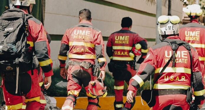 Los Ángeles del Bloque y el Concreto: La Carrera Contra el Reloj de los Rescatistas Internacionales en Venezuela