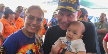 Alcaldía de Maracaibo dignificó la labor de los Bomberos y su familia con jornada integral