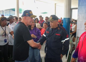 Alcalde Di Martino: Maracaibo está protegida por un Cuerpo de Bomberos con alta tecnología