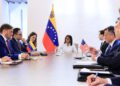 Presidenta Delcy Rodríguez dirige encuentro con delegación de alto nivel proveniente de EE.UU.