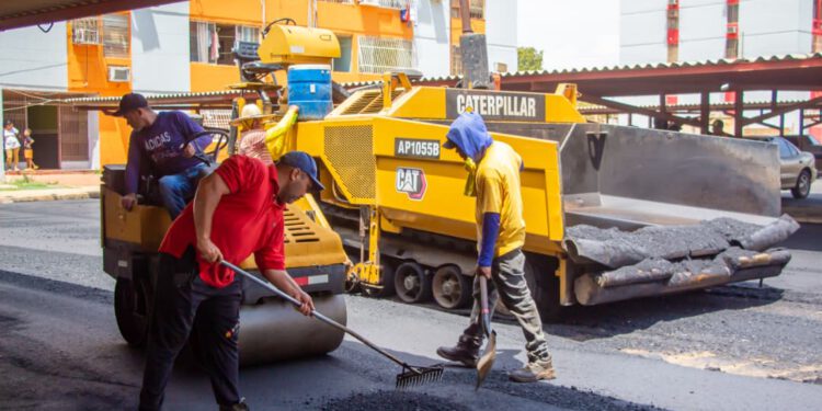 Promueven la recuperación urbana de Ciudad del Sol con 2.000 nuevas toneladas de asfalto