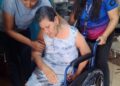 En menos de 24 horas Alcaldía de Maracaibo respondió llamado de adultos mayores con entrega de sillas de ruedas