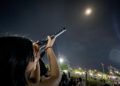 En el Parque Ana María Campos el pueblo marabino admiró el eclipse parcial