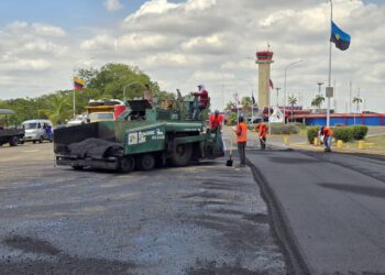 Gobernación del Zulia asfalta más de 11 kilómetros de vialidad en la avenida Don Manuel Belloso de Maracaibo