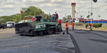 Gobernación del Zulia asfalta más de 11 kilómetros de vialidad en la avenida Don Manuel Belloso de Maracaibo