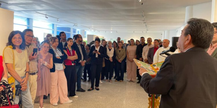 Secretaría de Cultura inaugura las muestras «Mi obra fecunda en el lienzo» y “8 horas después”