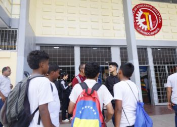 Inicio del año escolar se mantiene para el 14 de septiembre tras evaluación de infraestructura educativa