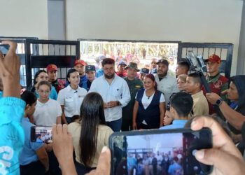 Desde Las Cocuizas autoridades de Monagas acompañaron a los estudiantes en el inicio del año escolar 2026-2027