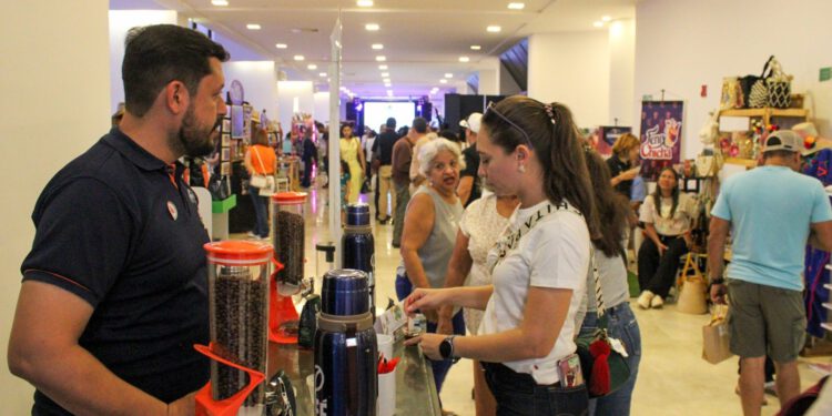 Sector comercio y hotelero se prepara para la 1ª Vitrina Turística Maracaibo 2026 1 Sector comercio y hotelero se prepara para la 1ª Vitrina Turística Maracaibo 2026