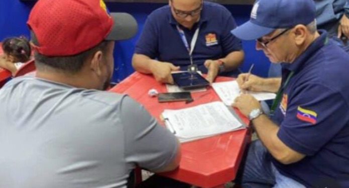 Noventa toneladas de desechos y escombros extrajeron del Hospital Psiquiátrico de Maracaibo