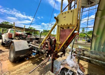 Entregan siete equipos para la producción y distribución de agua potable en cinco parroquias del municipio Baralt 2 Entregan siete equipos para la producción y distribución de agua potable en cinco parroquias del municipio Baralt