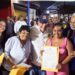 Entregan certificados de bienhechurías a 172 comerciantes de La Curva de Molina 14 Entregan certificados de bienhechurías a 172 comerciantes de La Curva de Molina