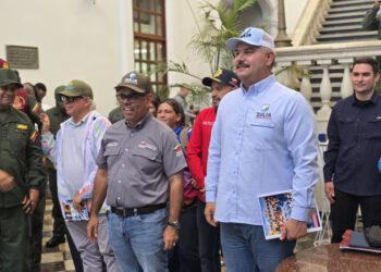 Vicepresidente sectorial de Obras Públicas anuncia aprobación de recursos para reparar 500 transformadores en fábrica zuliana