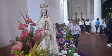 Feligresia acostense celebran festividades en honor a la Virgen del  Valle