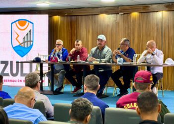 Vicepresidencia de Obras Públicas, ministros  y la Gobernación fortalecen los servicios básicos en el Zulia