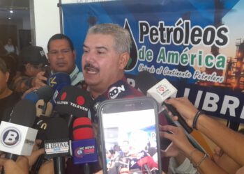 Zulia fija meta de producción de 800 mil barriles diarios e impulsará inversión privada con autogeneración eléctrica obligatoria 8 Zulia fija meta de producción de 800 mil barriles diarios e impulsará inversión privada con autogeneración eléctrica obligatoria