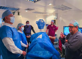 Plan Corazón zuliano de la Gobernación beneficia a 34 pacientes con cateterismo y angioplastias. 2 Plan Corazón zuliano de la Gobernación beneficia a 34 pacientes con cateterismo y angioplastias.