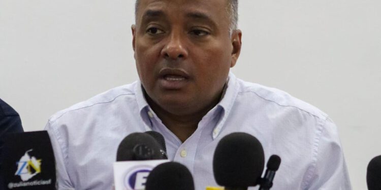 Joemel Robles: “Maracaibo lidera avances en el área ambiental" 1 Joemel Robles: “Maracaibo lidera avances en el área ambiental»