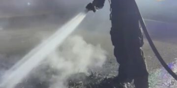 Cuerpo de Bomberos de Maracaibo sofoca incendios provocados en la vialidad de la ciudad