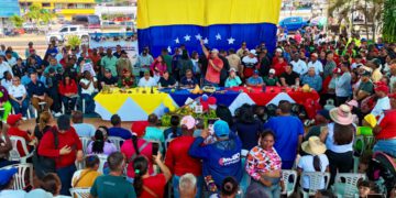 Reciben financiamiento para 11 proyectos comunitarios comunas del municipio Sucre en Zulia