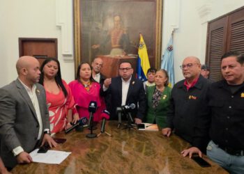 Legisladores zulianos rechazan actos de violencia que destruyen servicios públicos recuperados