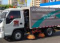 Inician jornadas de limpieza en Maracaibo con barredoras mecánicas de la Alcaldía