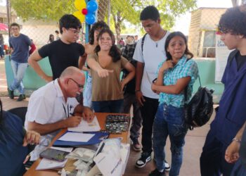 Jornada médica integral atiende a más de 260 estudiantes  de la Universidad Politécnica Territorial de Maracaibo