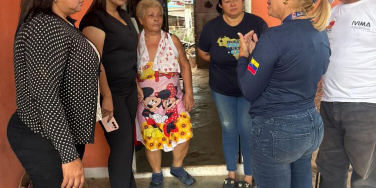 Alcaldía de Maracaibo mantiene atención a familias afectadas por las lluvias y vientos