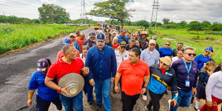 Avanza el Plan de Asfaltado: Colocan 6.000 toneladas de asfalto en la COL