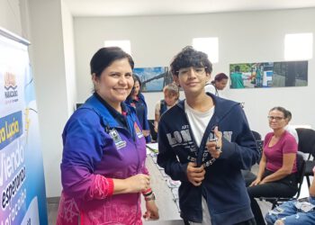 PROGRAMA SANTA LUCÍA DEVUELVE LA ESPERANZA A ESCOLARES DE 5 PARROQUIAS